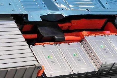 望都寺庄高价叉车蓄电池回收|蓄电池的回收